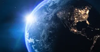 পৃথিবী তার স্বাভাবিক গতির চেয়ে দ্রুত ঘুরছে